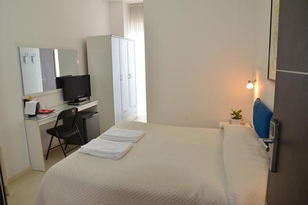 Grand Hotel Adriatico Montesilvano Marina Esterno foto